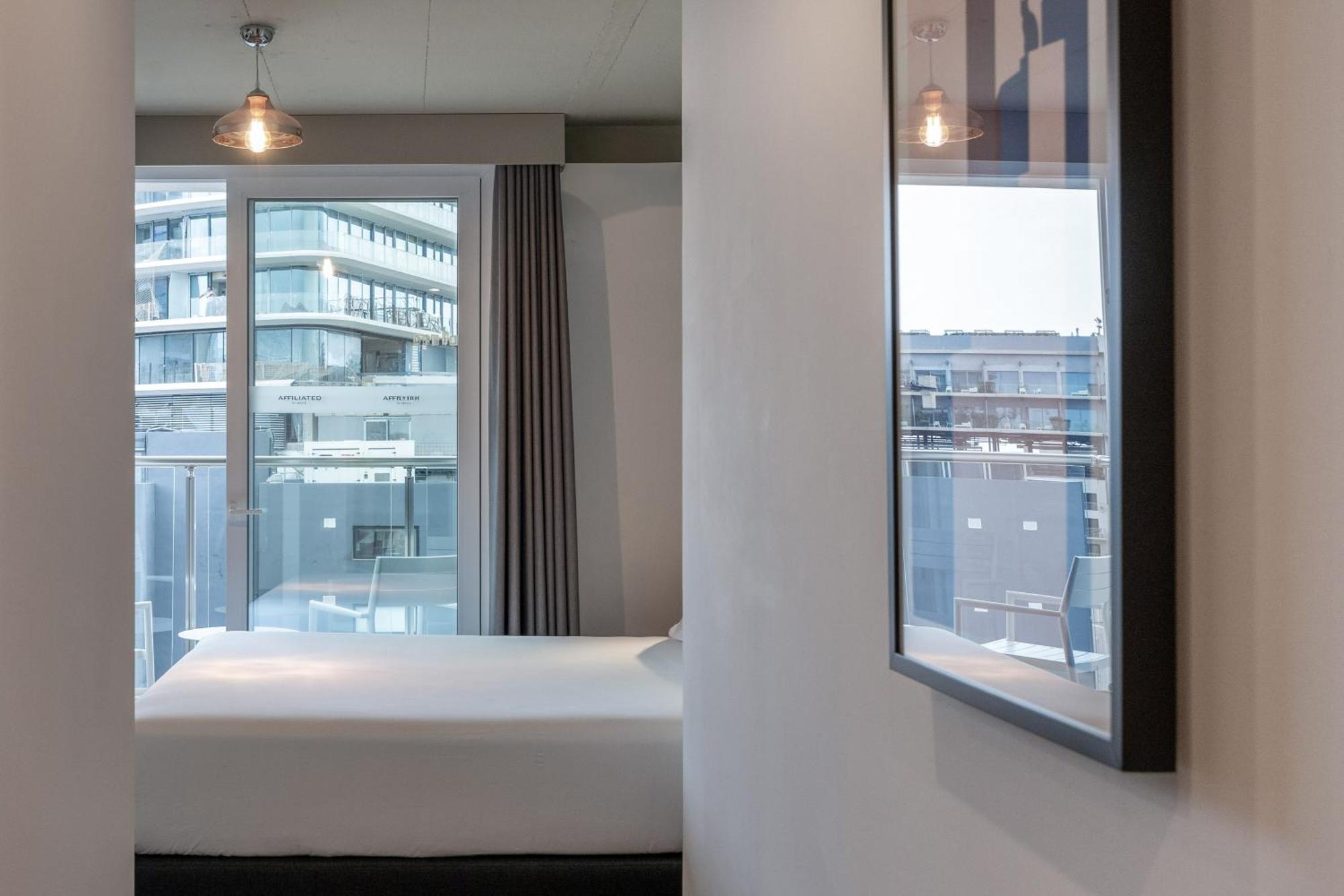 Hotel Mistral St Julian'S, Affiliated By Melia Saint Julian's ภายนอก รูปภาพ