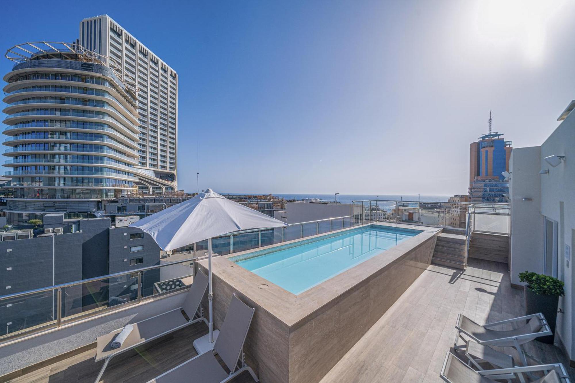 Hotel Mistral St Julian'S, Affiliated By Melia Saint Julian's ภายนอก รูปภาพ