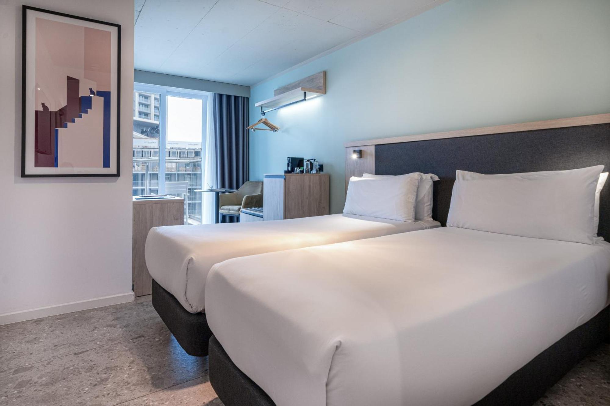 Hotel Mistral St Julian'S, Affiliated By Melia Saint Julian's ภายนอก รูปภาพ